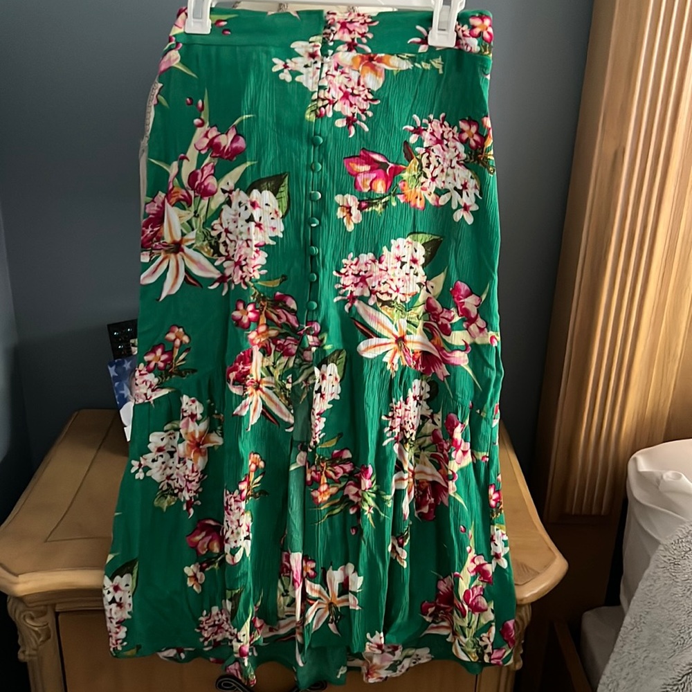 Express skirt